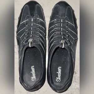 Womens Skechers Black & Gray Athletic Slip On Shoes Reflective Stripes Sz 11